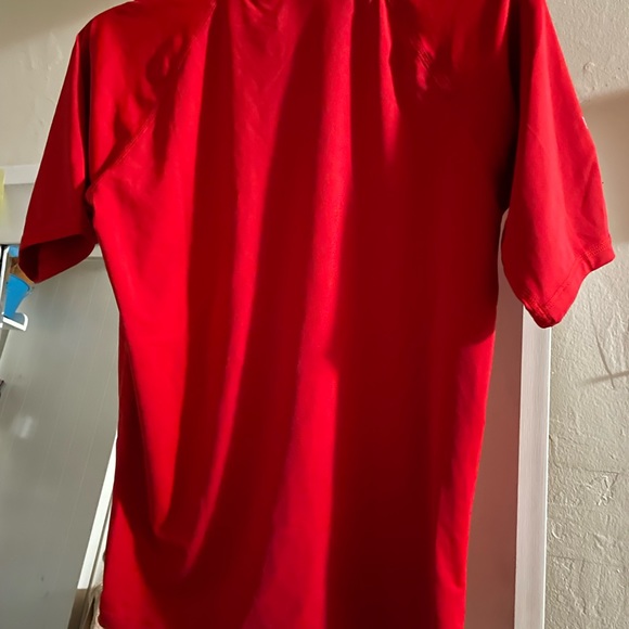 Red Short Sleeve Rash Guard - Picture 2 of 3